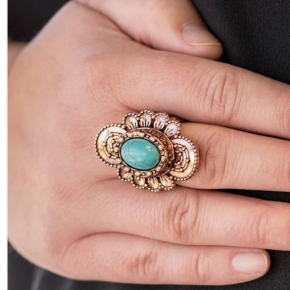 🩵🔵🩵 “BASIC ELEMENT” COPPER RING - PAPARAZZI❗️🩵🔵🩵 - Picture 2 of 3